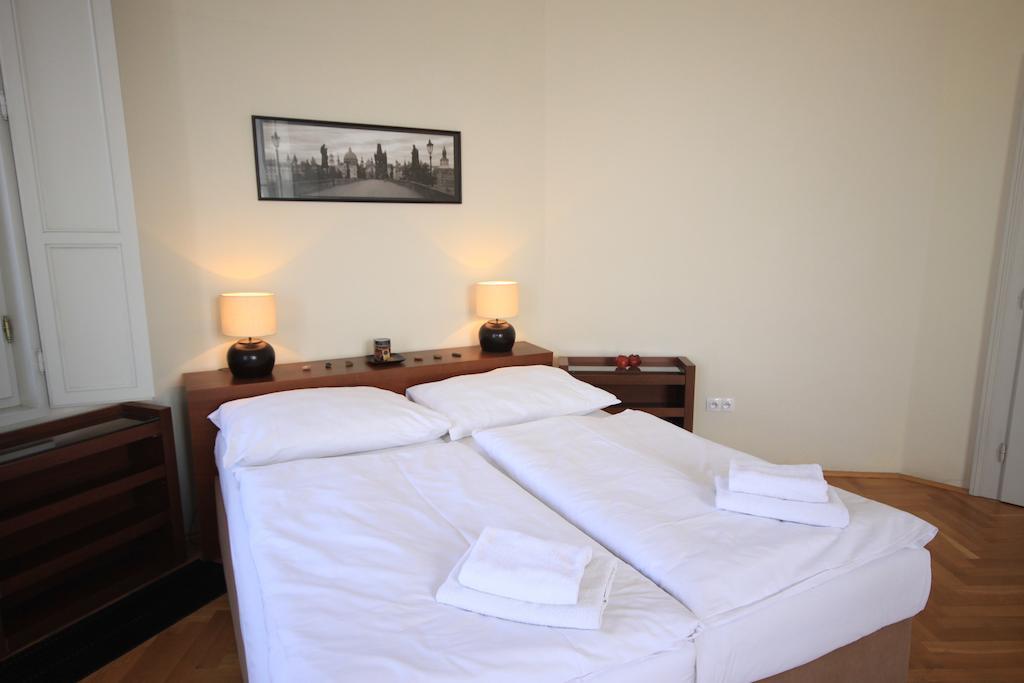 Leo Apartments Old Town Πράγα Δωμάτιο φωτογραφία