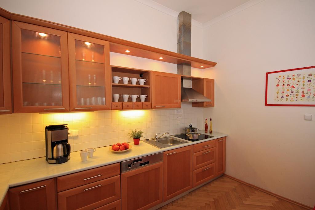 Leo Apartments Old Town Πράγα Δωμάτιο φωτογραφία