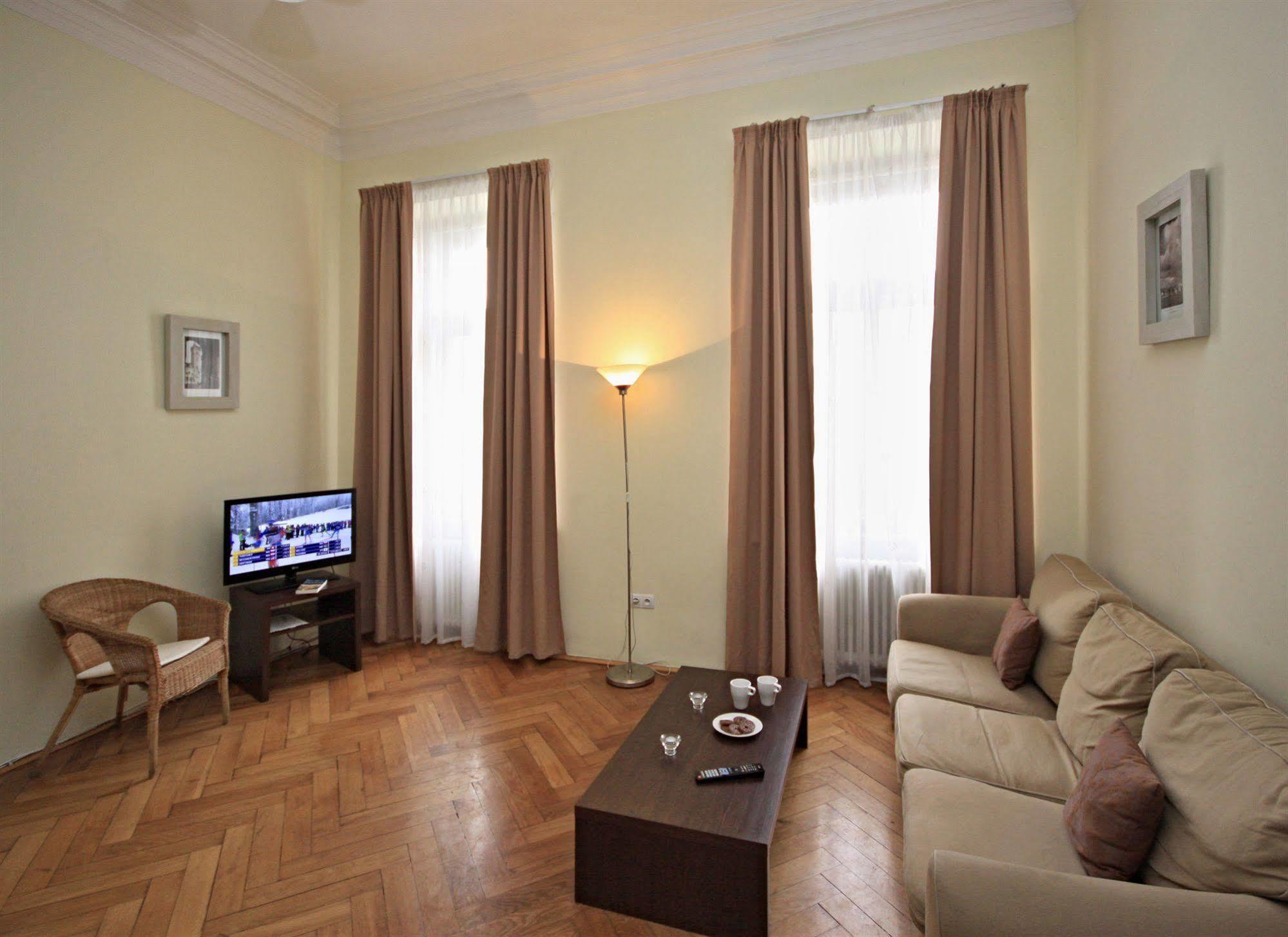 Leo Apartments Old Town Πράγα Εξωτερικό φωτογραφία