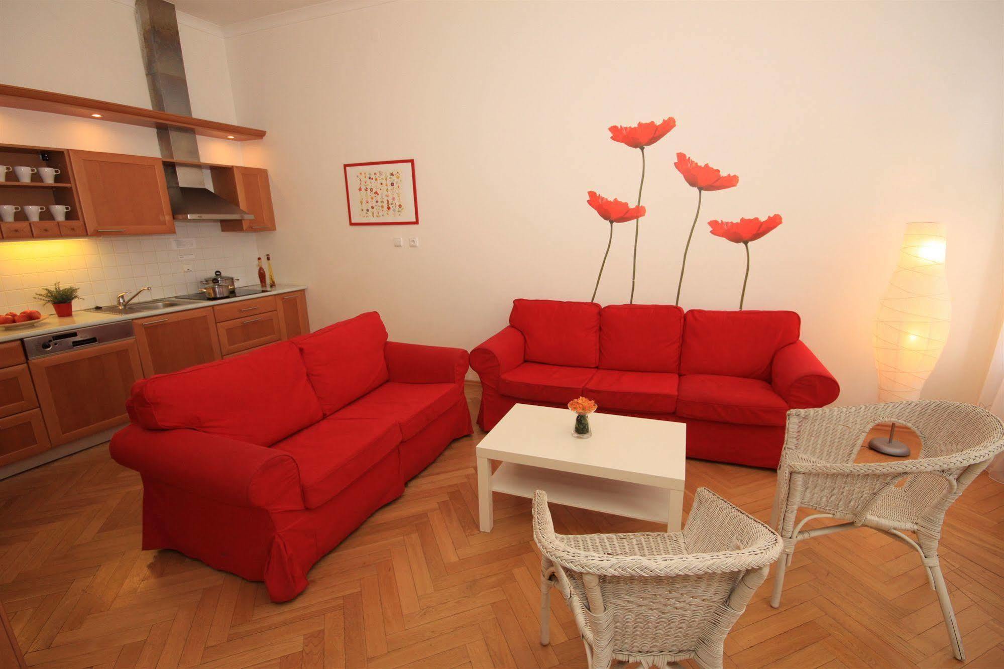 Leo Apartments Old Town Πράγα Εξωτερικό φωτογραφία