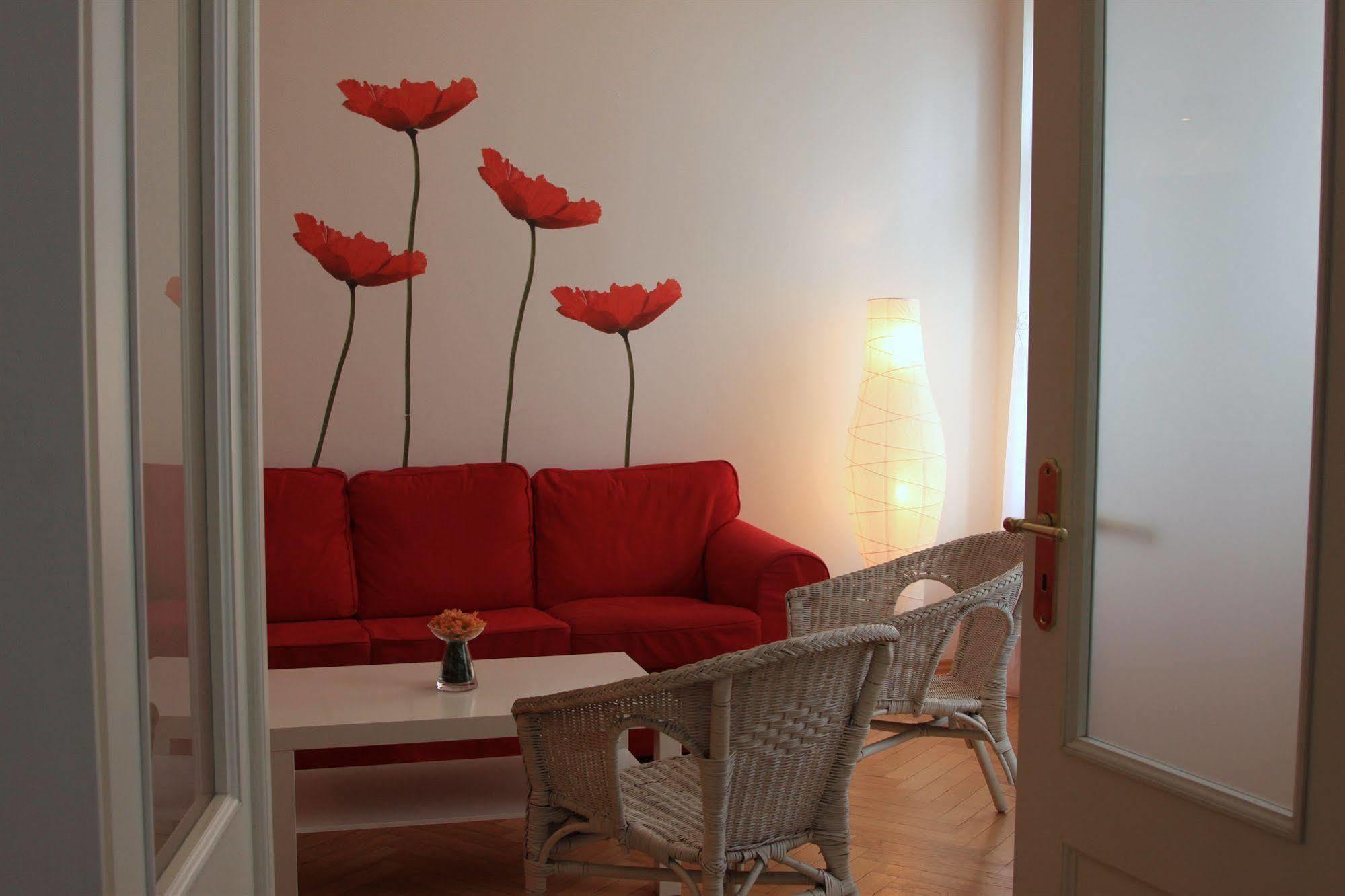 Leo Apartments Old Town Πράγα Εξωτερικό φωτογραφία